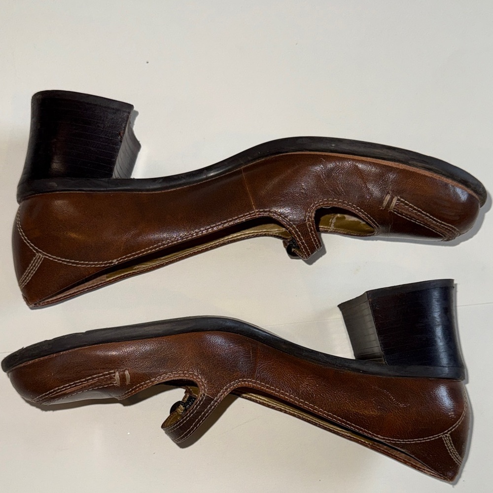 Nine West Women's Brown Leather Mary Jane Heels - Comfortable Low Block Heel - Picture 3 of 9